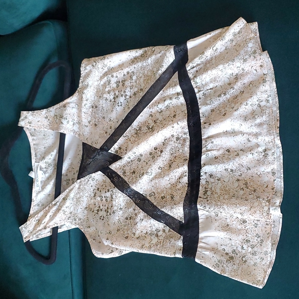 BCBG Patterned blouse with lace detail